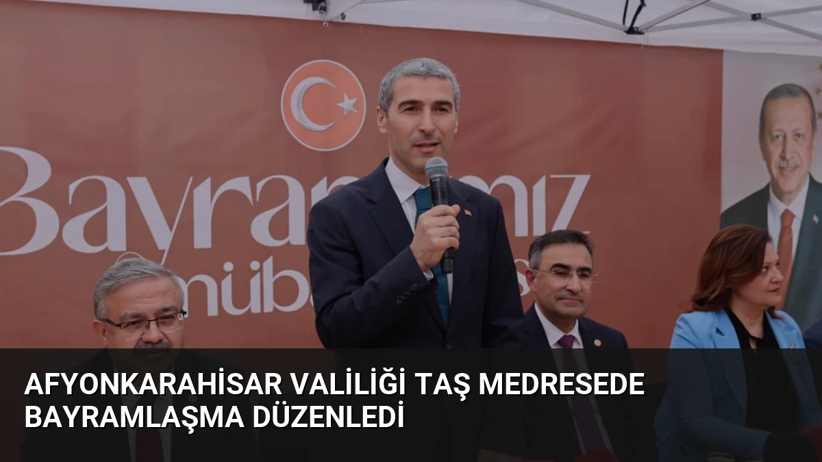 Afyonkarahisar Valiliği Taş Medresede Bayramlaşma Düzenledi