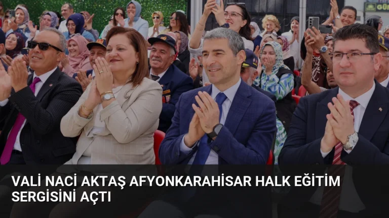 Vali Naci Aktaş Afyonkarahisar Halk Eğitim Sergisini Açtı