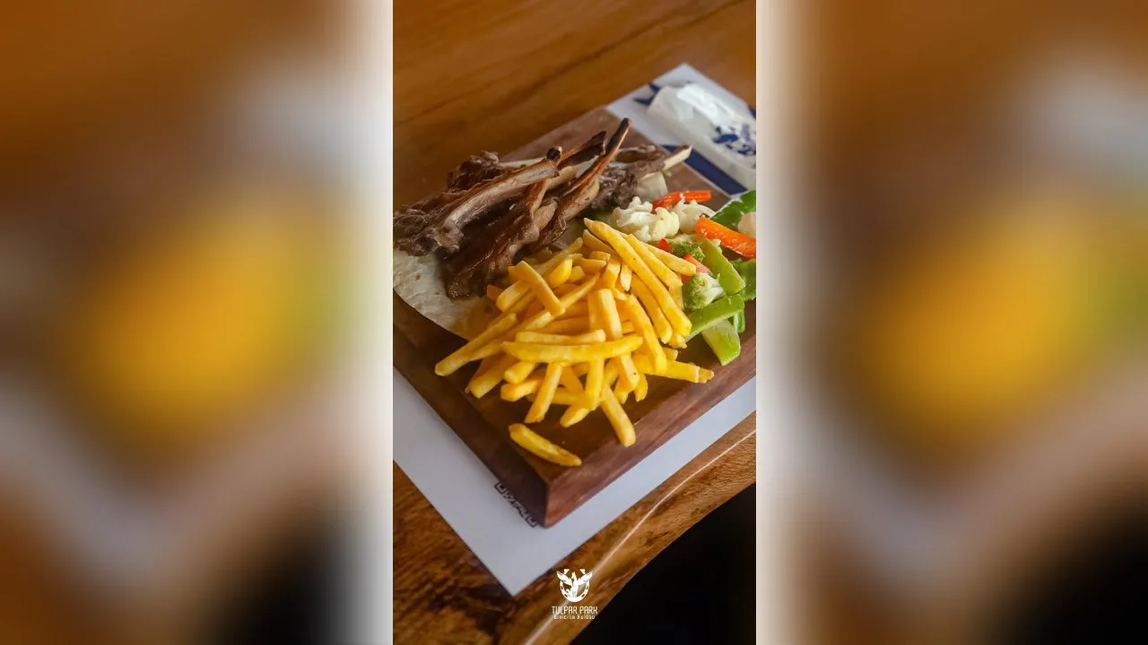 Doğal Ortamda Atların Gezindiği Farklı Bir Eskişehir Restoran Deneyimi